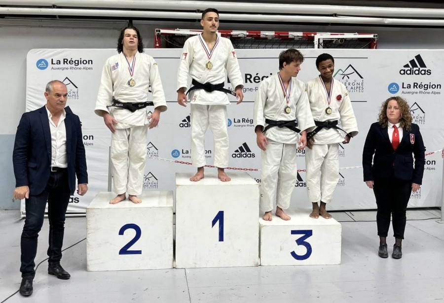 CLEMENT PERRIER  : CHAMPION DE REGION SENIORS
